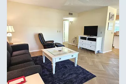 9  Vista Gardens Trl, Unit #106, Vero Beach, FL 32962 - Photo 4