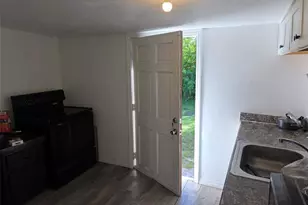 8850 64th Ave, Vero Beach, FL 32967 - Photo 6