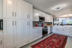 10111 NW 24th Pl, Sunrise, FL 33322 - Photo 14