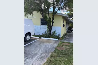 2701 NW 9th Ave, Fort Lauderdale, FL 33311 - Photo 2