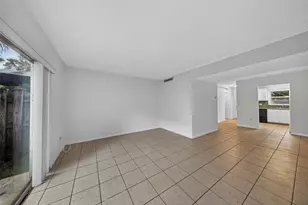 809 W Oakland Park Blvd, Oakland Park, FL 33311 - Photo 2