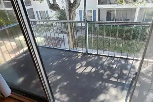 2190 NE 68th St, Fort Lauderdale, FL 33308 - Photo 8