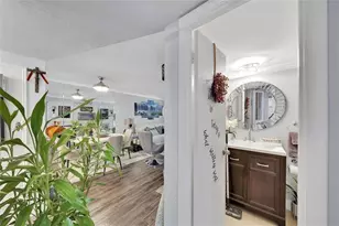 9281 Sunrise Lakes Blvd, Sunrise, FL 33322 - Photo 20