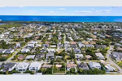 1001 NE 2nd Ter, Boca Raton, FL 33432 - Photo 2