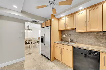 525 N Ocean Boulevard #919, Pompano Beach, FL 33062 - Photo 2