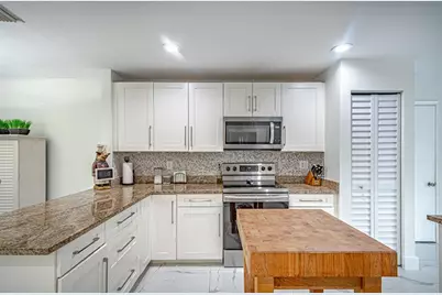 10631  Bexley Blvd, Boca Raton, FL 33428 - Photo 16
