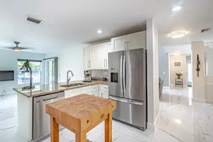 10631 Bexley Blvd, Boca Raton, FL 33428 - Photo 14