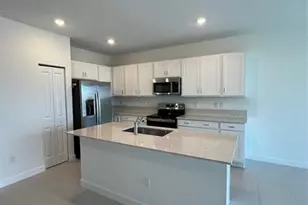 655 SE Lk Fls St, Port Saint Lucie, FL 34984 - Photo 4