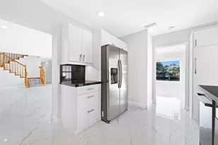 2612 Marion Dr, Fort Lauderdale, FL 33316 - Photo 12