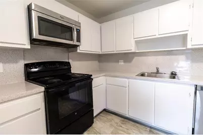 4007 N Cypress Dr, Unit #103, Pompano Beach, FL 33069 - Photo 24