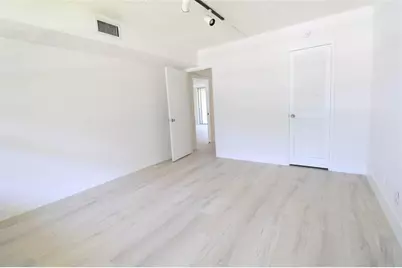 4007 N Cypress Dr, Unit #103, Pompano Beach, FL 33069 - Photo 16