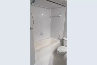 9625 NW 1st Ct, Unit #11-306, Pembroke Pines, FL 33024 - Photo 20