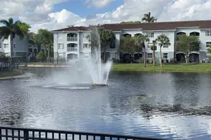 9625 NW 1st Ct, Pembroke Pines, FL 33024 - Photo 4