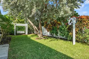 1190 Dolphin Rd, Singer Island, FL 33404 - Photo 44