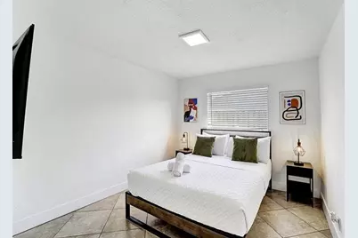 6481  Kimberly Blvd, North Lauderdale, FL 33068 - Photo 16