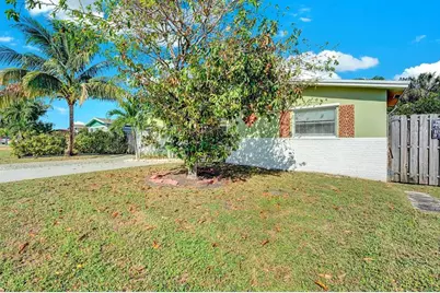 6481  Kimberly Blvd, North Lauderdale, FL 33068 - Photo 4