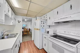 2340 SW 22nd Ave, Delray Beach, FL 33445 - Photo 16