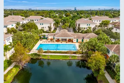 195 SW 7th St, Pompano Beach, FL 33060 - Photo 42