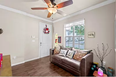 195 SW 7th St, Pompano Beach, FL 33060 - Photo 18