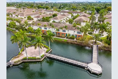 195 SW 7th St, Pompano Beach, FL 33060 - Photo 46