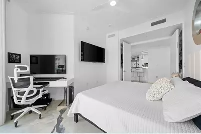 347 N New River Dr, Unit #Ph 7, Fort Lauderdale, FL 33301 - Photo 22