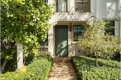 11303 SW 15th St, Pembroke Pines, FL 33025 - Photo 2