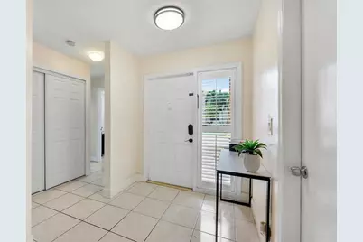 3070  Martello Dr, Margate, FL 33063 - Photo 2