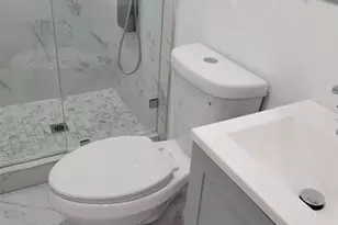 291 SW 60th Ave, Plantation, FL 33317 - Photo 4