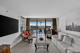 2900 N Course Dr, Pompano Beach, FL 33069 - Photo 26