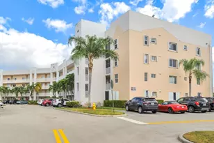 10133 NW 24th Pl, Sunrise, FL 33322 - Photo 2