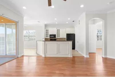 8098 NW 128th Ln, Parkland, FL 33076 - Photo 8