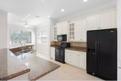 8098 NW 128th Ln, Parkland, FL 33076 - Photo 6