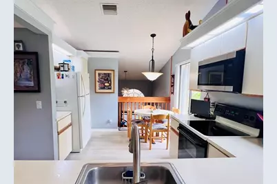 10851  Palm Lake Ave, Unit #201, Boynton Beach, FL 33437 - Photo 16