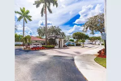 8134 SW 163rd Pl, Miami, FL 33193 - Photo 40