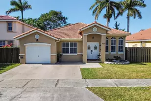 8134 SW 163rd Pl, Miami, FL 33193 - Photo 32