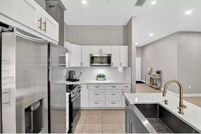 8134 SW 163rd Pl, Miami, FL 33193 - Photo 2