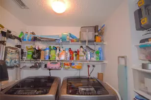 2238 N Cypress Bend Dr, Pompano Beach, FL 33069 - Photo 32