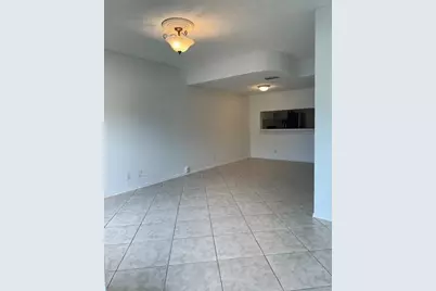 7813  Sanibel Dr, Tamarac, FL 33321 - Photo 4