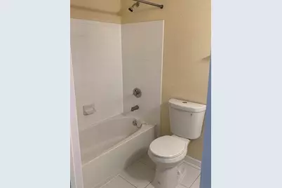 2565  Centergate Dr, Unit #204, Miramar, FL 33025 - Photo 12