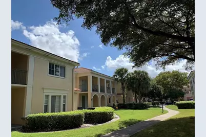 2565  Centergate Dr, Unit #204, Miramar, FL 33025 - Photo 2