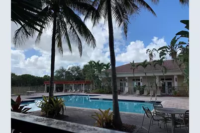 2565  Centergate Dr, Unit #204, Miramar, FL 33025 - Photo 14