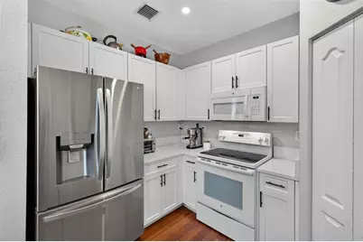 10912 NW 69th St, Doral, FL 33178 - Photo 12