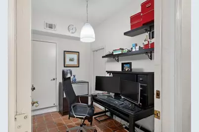 10912 NW 69th St, Doral, FL 33178 - Photo 18