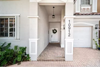 10912 NW 69th St, Doral, FL 33178 - Photo 4