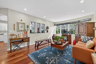 10912 NW 69th St, Doral, FL 33178 - Photo 8