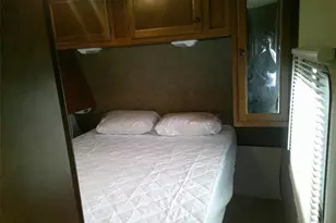 19115 NE Miami Ct, Miami, FL 33179 - Photo 6