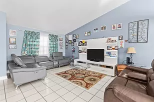 844 SW Jaslo Ave, Port Saint Lucie, FL 34953 - Photo 6