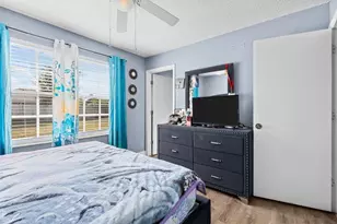 844 SW Jaslo Ave, Port Saint Lucie, FL 34953 - Photo 16