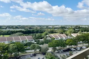 2480 Presidential Way, West Palm Beach, FL 33401 - Photo 32