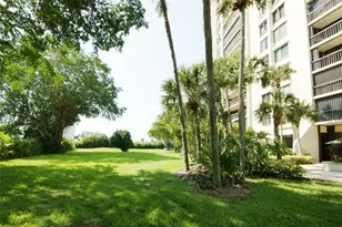 2480 Presidential Way, West Palm Beach, FL 33401 - Photo 62